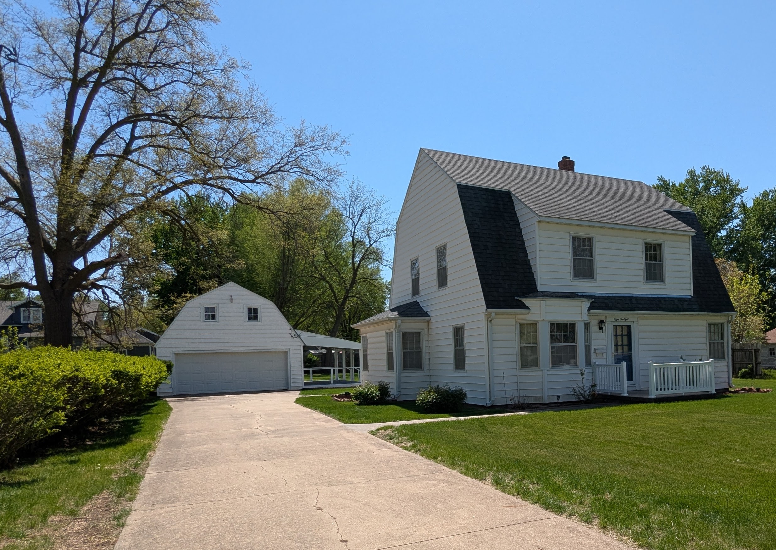 Midwestern Land and Auction Listing